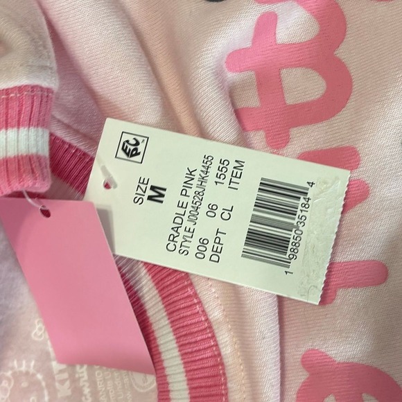 NWT Sanrio Hello Kitty Sweatshirt Sweater Womens Sz M‎ Pink Colorblock Soft - Picture 5 of 5